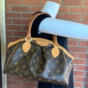 Louis Vuitton Tivoli Monogram PM 😍